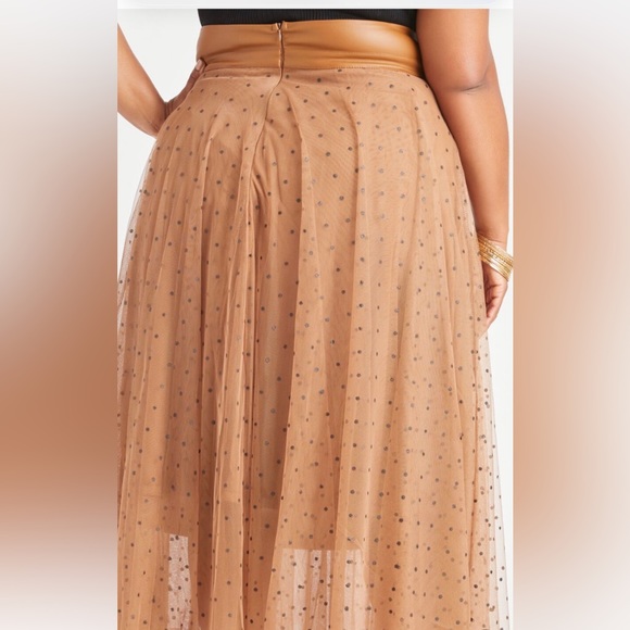 Brand New Polka Midi/ Maxi Skirt 22/24 & 26/28 - Picture 6 of 16